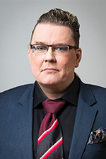 Mauri_Yla-Kotola_150x225px_72dpi.jpg