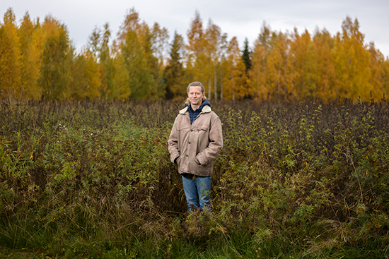 2_2021_kolmetarinaa_01.jpg