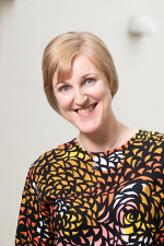 Nousiainen_Minna_150x225px_72dpi.jpg